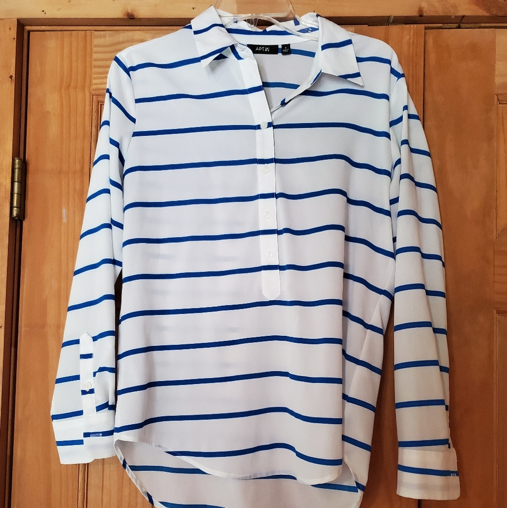 Women's 3/4 button down